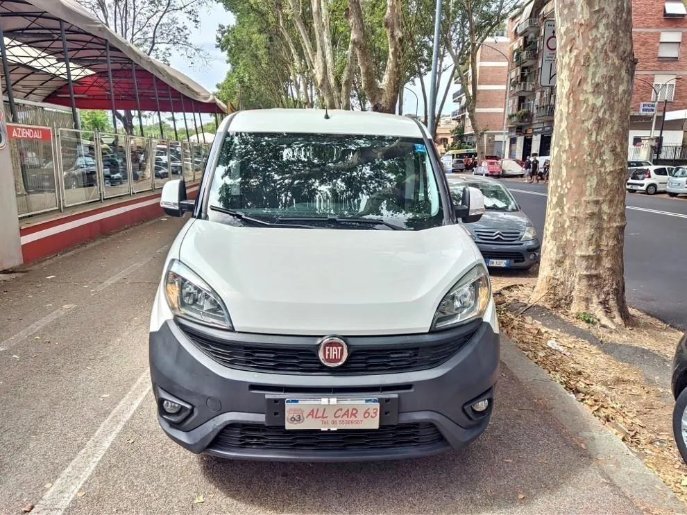 FIAT Doblò Image 2